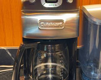 Cuisinart DGB-650BC Grind-and-Brew 10-Cup Coffee Maker
