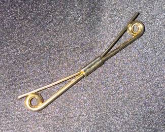 Vintage Gold-Tone Collar Bar Clip