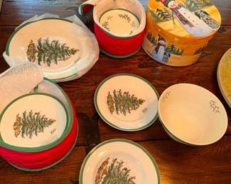 Spode "Christmas Tree" Dinnerware Set