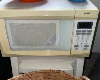 Oster Microwave Oven