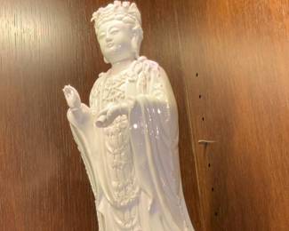 Blanc de Chine Porcelain Guanyin Statue