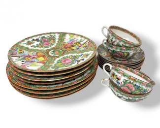 95 ChineseRoseMedallionPorcelainDinnerwarePlatesCupsSaucers
