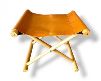 25 FoldingLeatherStoolwWoodFrameSeat