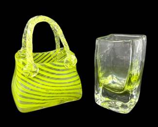 118 HandBlownLimeGreenSwirlGlassBasketVaseSet