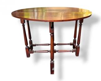 83 AntiqueWoodenGatelegDropLeafDiningTableRoundFoldingTable