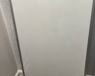 White board 