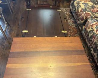 End and coffee table