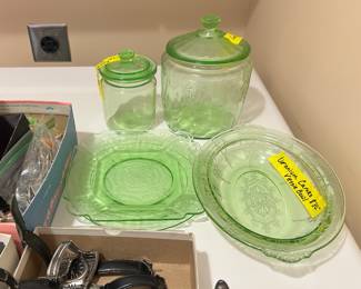 Uranium glass