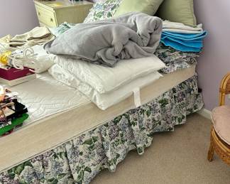 Free full size mattress, box & frame