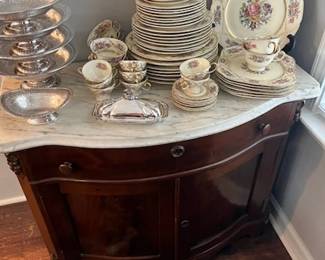 Early Victorian marble top commode