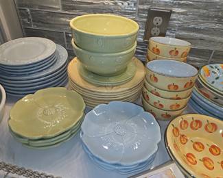 Enesco “country gate” dishware 