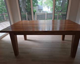 Rustic table w/2 leaves