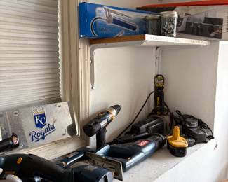 Lots of electronic tools 