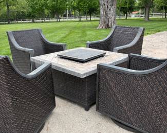 Outdoor Firepit 4 chair set 