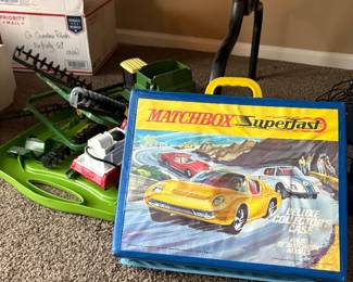 Vintage MatchBox 72 Car Case