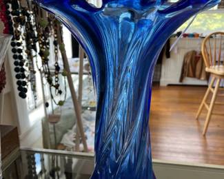 Gorgeous cobalt Murano glass vase