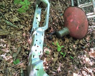 Porcelain station light and chrome bumper 