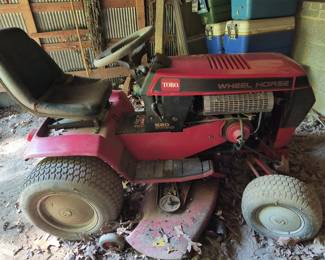 Wheel horse lawn mower - very good condition
