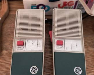 Vintage GE walkie talkies 