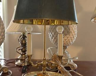 Vintage (new with tags) Bouillotte lamp with solid brass candlestick vase. Made in USA