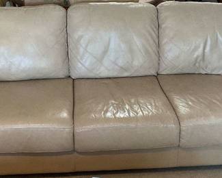 Sofa W:90”