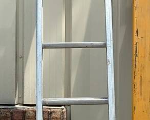 Aluminum 18" Extension Ladder 