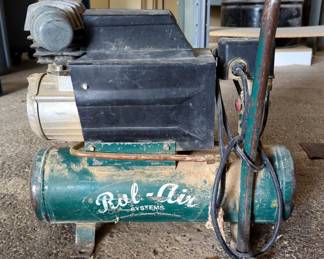 Rol-Air Portable Air Compressor, Model D075LS3 