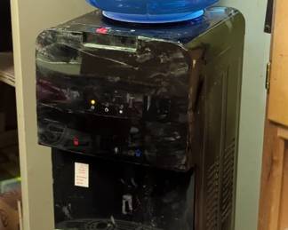 Top Loading Hot/Cold Water Dispenser 