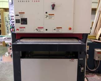 TimeSavers Series 1300 Wide Belt Sander, Powers On