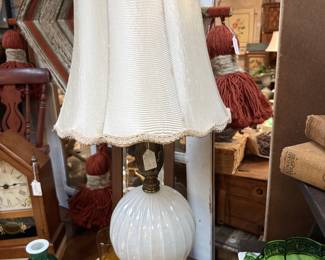 MCM Hollywood regency style table lamp 