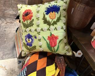fun throw pillows, quilts, afghan blanket