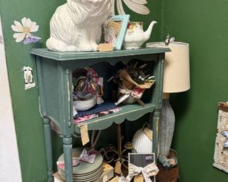 large cat figurine, bowls, vintage books, frames