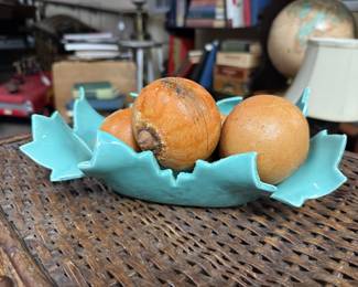 Vintage MCM California Pottery  leaf shaped centerpiece bowl 