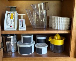 Kitchen Scales & Gadgets