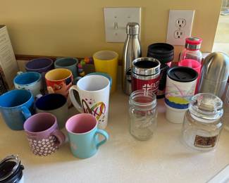 Coffee Cups and Mugs