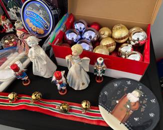 Angels and Ornaments 