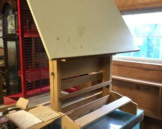 Drafting table 