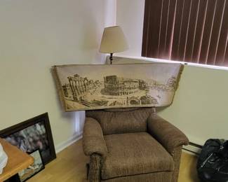 Another recliner