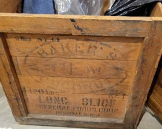 Large wooden Baker's coconut box