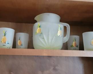 Federal Glass frosted pineapple juice set