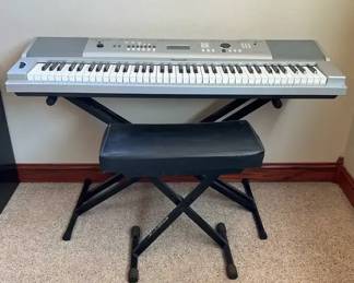  07 Yamaha Portable Grand DGX 230 Keyboard With Stand  Bench