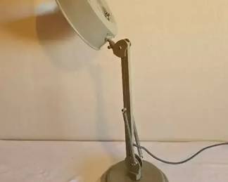 Large Working Magnifying Light