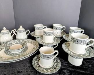 Renaissance Sterling Black  White Dinnerware