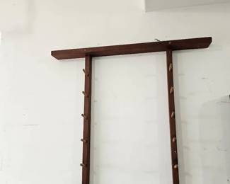 Wood Shelf for Pool QuesGuns