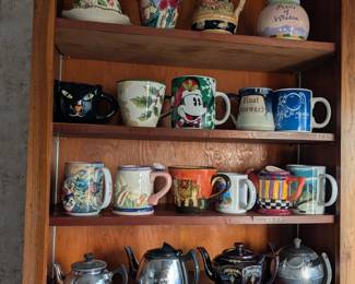 Cups, tea pots 