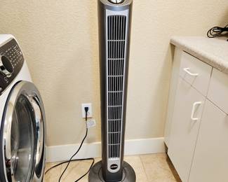  Lasko 47" Tower Fan w/ Timer & Oscillation Tested Working