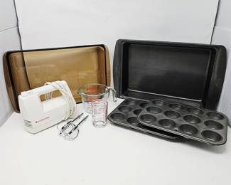 Wilton 9x13 Pan PYREX 9x13 Baking Dish Hand Mixer Mini Muffin Tins Measuring Cup