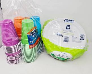 Chinet Plates Hefty Party Cups Assorted Disposable Tableware Plates Cups Lot