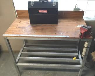 Work Bench with Vise  Toolbox