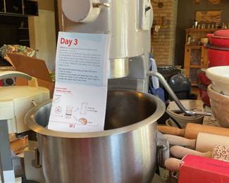 Hobart C-100 10 quart with multiple attachments and 2 bowls 